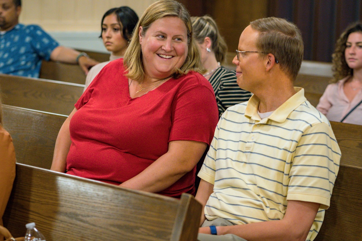 Bridget Everett and Jeff Hiller in Somebody Somewhere