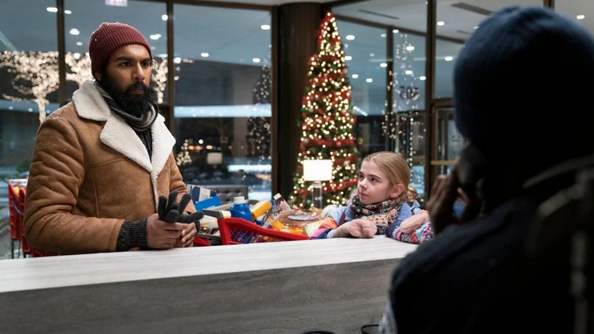 Himesh Patel and Matilda Lawler in Station Eleven