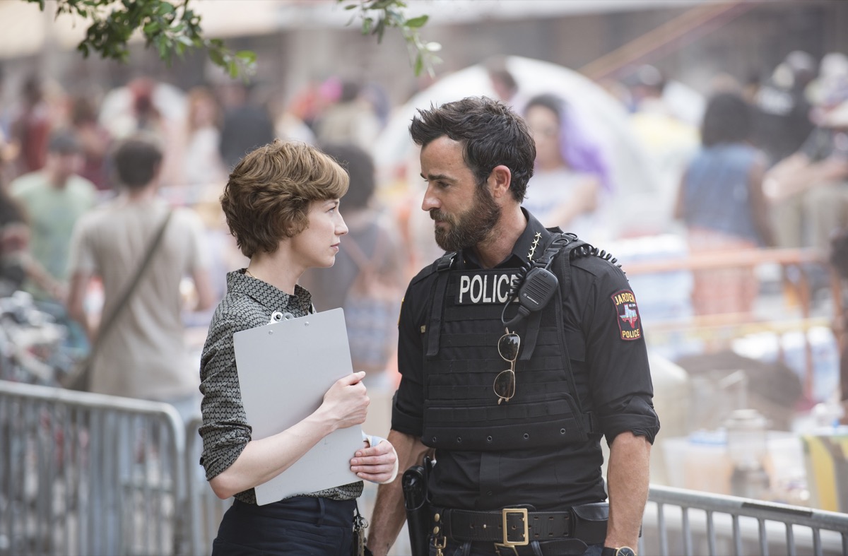 Carrie Coon and Justin Theroux in The Leftovers