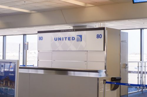 united gate desk