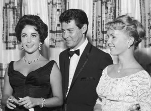Elizabeth Taylor, Eddie Fisher, and Debbie Reynolds in Las Vegas in 1958