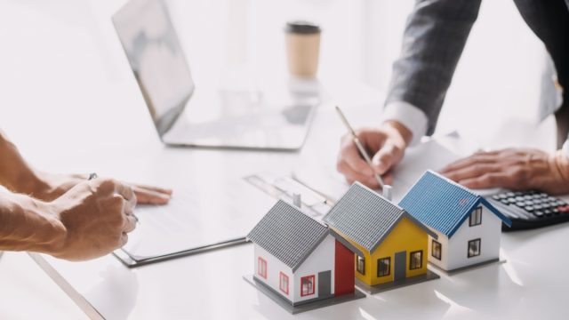 signing home insurance policy