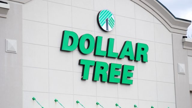 Dollar Tree Logo