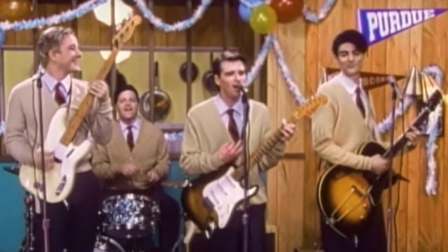 Still from Weezer's "Buddy Holly" music video