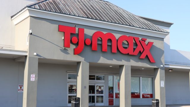 tj maxx storefront