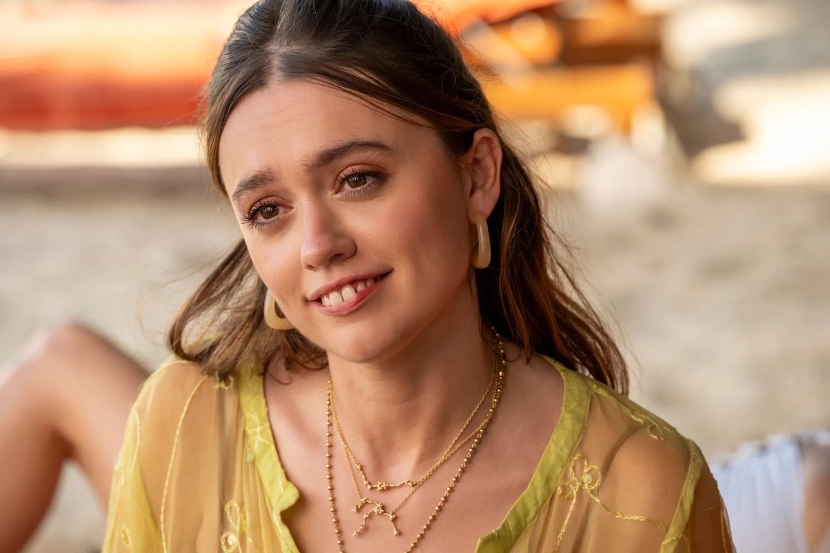 AImee Lou Wood in White Lotus season 3