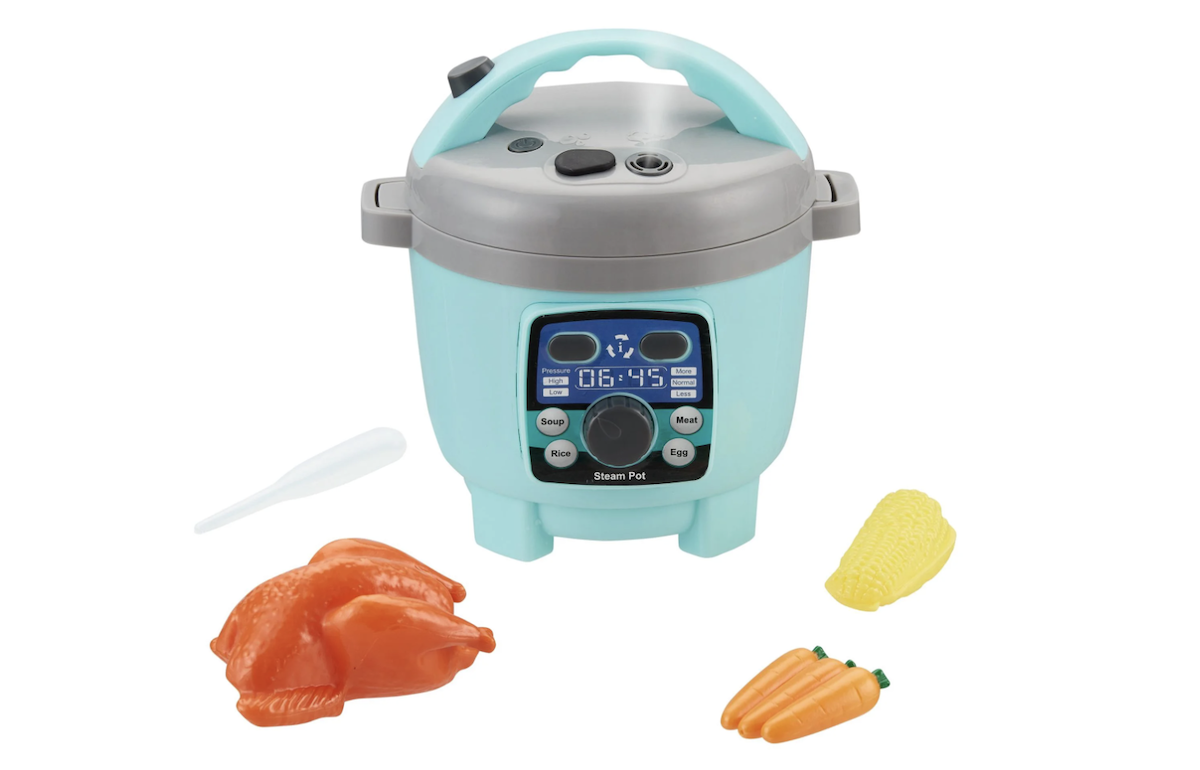 toy pressure cooker from Walmart's Spark Create Imagine brand