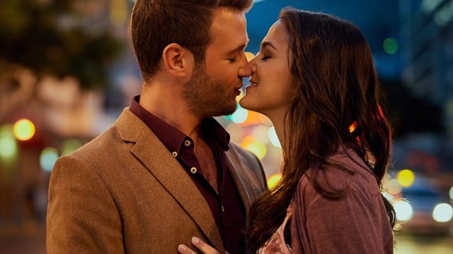 10 Romantic Gestures That Can Revive Any Relationship