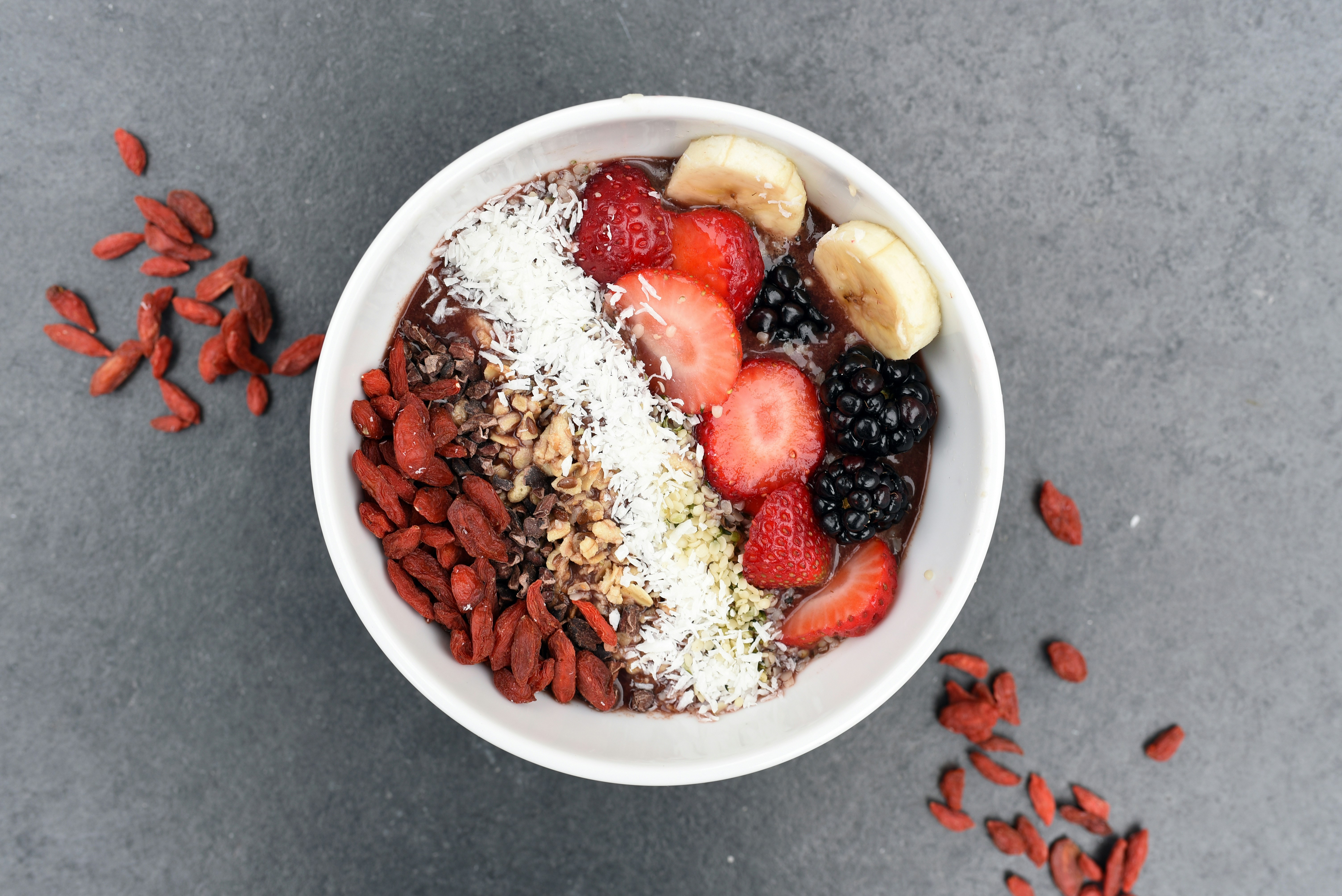 a fruit bowl to start your day in a healthy way