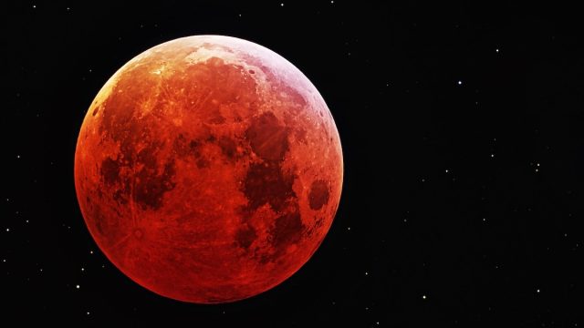 A Total Lunar Eclipse Is Coming to the U.S. This Week—How to See the Rare "Blood Moon"