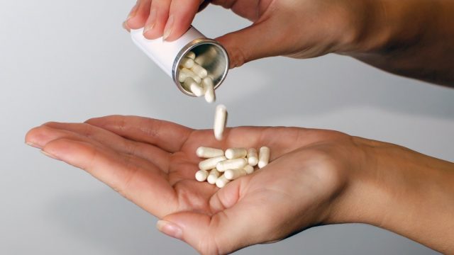 Doctor Says These 10 Supplements Can Damage Your Digestive System
