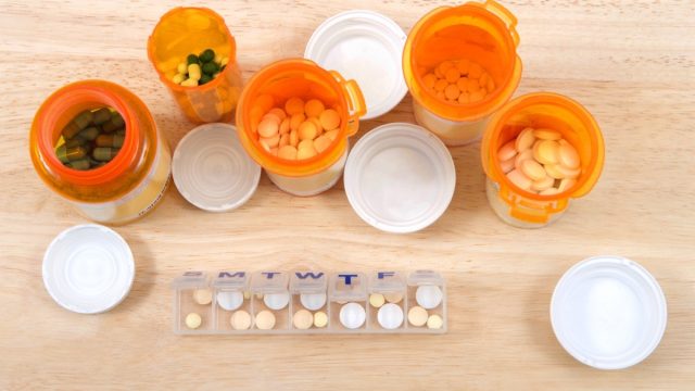 If You're Over 60, These 7 Drug Combinations Can Be Especially Dangerous, Doctors Say